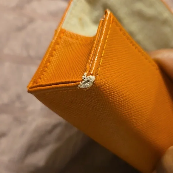 Tory Burch Eye Glass Case - Picture 5 of 6